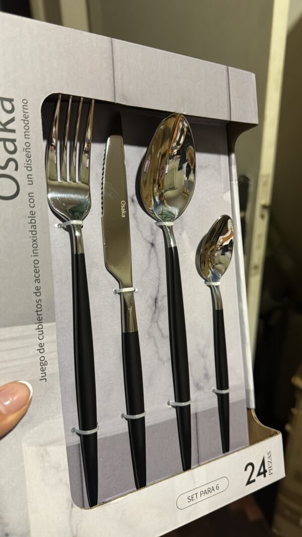 77271F14-97EA-4F37-971B-7C995F911A5B Juego de 24 Cubiertos Osaka