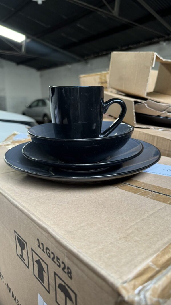 IMG_5782 Juego de vajilla india 16 Piezas