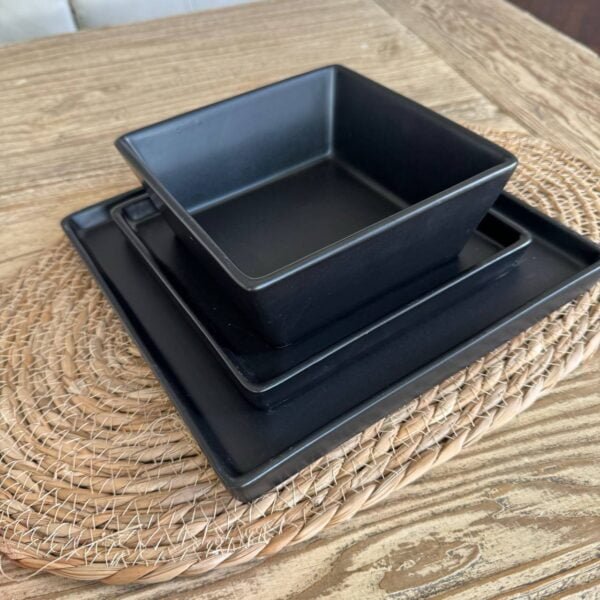 Vajilla ceramica cuadrada negra 3 Piezas