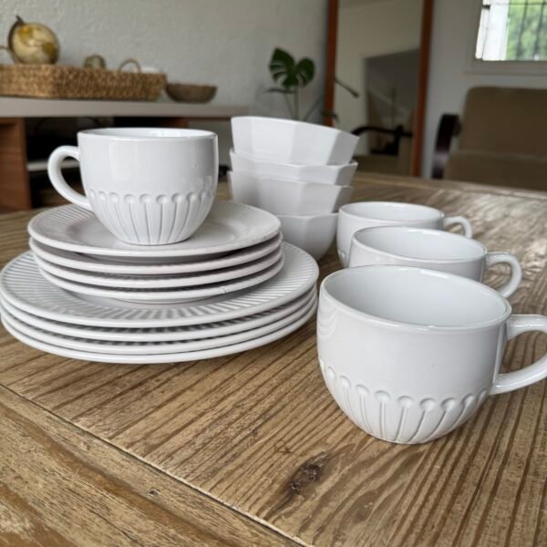 IMG_7418 Juego de vajilla Moira blanco 16 piezas