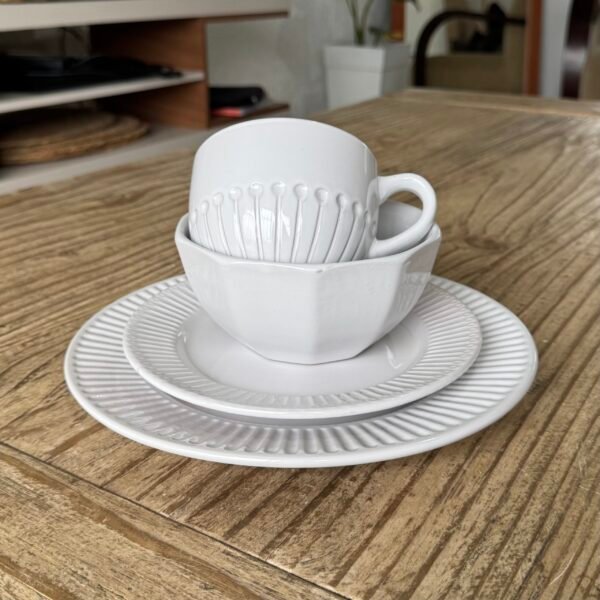 IMG_7428 Juego de vajilla Moira blanco 16 piezas