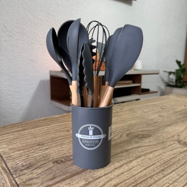 Set de menage 12 piezas