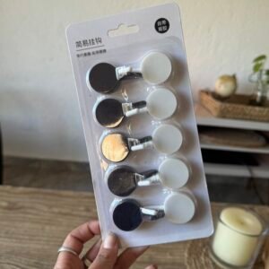 IMG_9095 Ganchos autoadhesivos