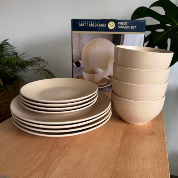 Juego de vajilla 12 piezas Crema