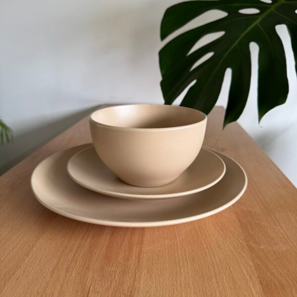 Juego de vajilla 12 piezas Crema