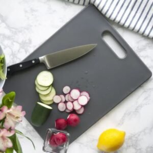 Tabla plastica para picar negro 36X27.5cm