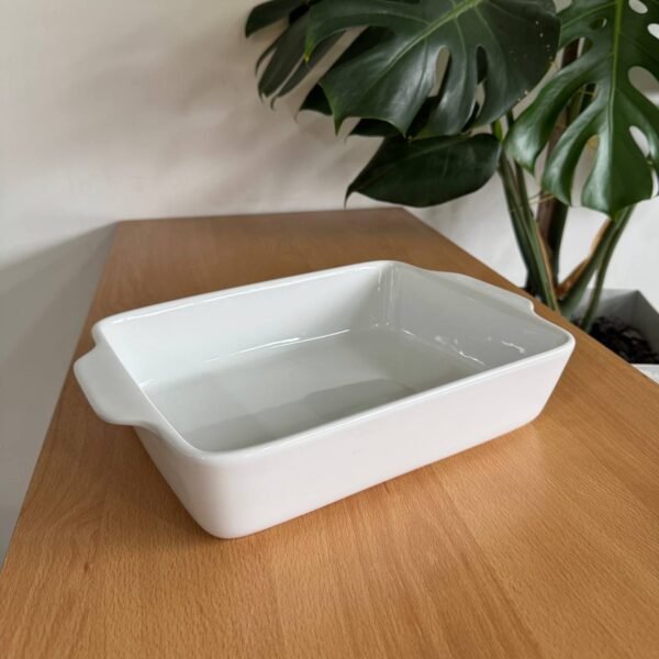 Asadera de ceramica blanca c/asas