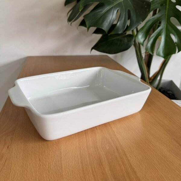 Asadera de ceramica blanca c/asas