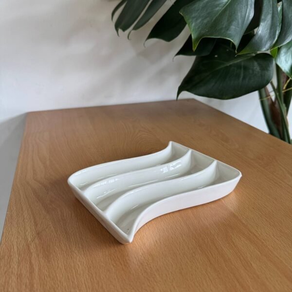 IMG_2615 Copetinero de ceramica 3 divisiones ondulado