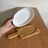 Copetinero tabla de bambú con fuente de ceramica