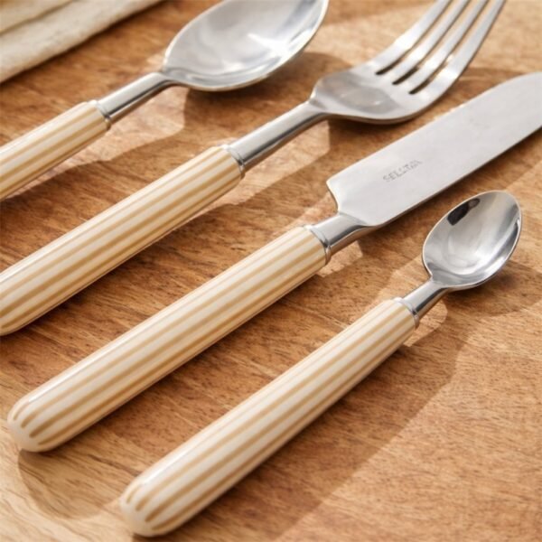 Set de 24 cubiertos mango rayado beige